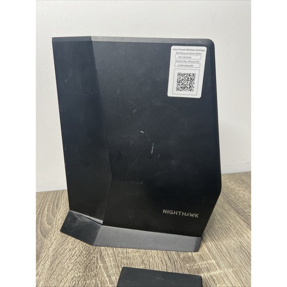 NETGEAR Nighthawk Modem Router Combo (CAX30) DOCSIS 3.1 Modem & WiFi 6 Router - Picture 6 of 11